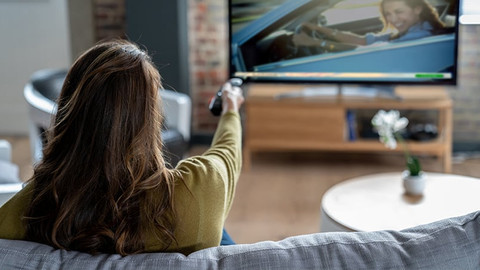 Bu akşam TV’de neler var? Bu akşam hangi kanalda ne var? 17 Kasım Cuma günü yayın akışı