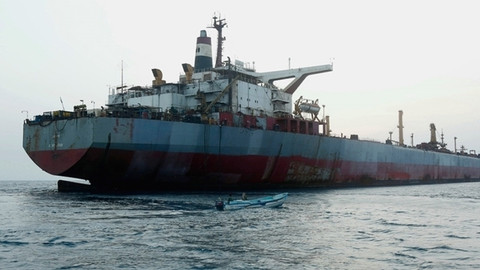Yemen'de içinde Türk denizcilerin olduğu gemi kaçırıldı: 15 saat sonra kurtarıldılar