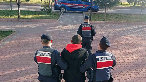 16 yıl hapis cezası olan suçluyu JASAT yakaladı