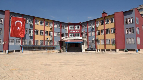 1 Ocak 2024 okullar tatil mi? Yılbaşında okullar tatil mi?