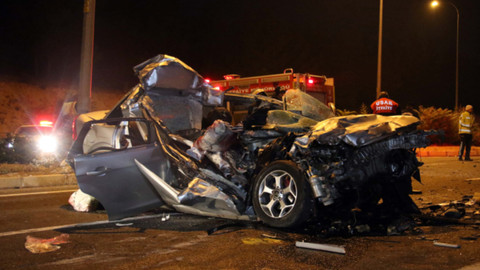 Uşak'ta feci trafik kazası: 8 yaralı