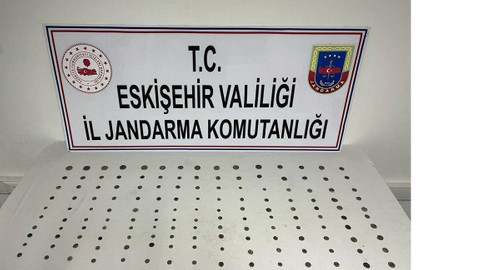 Roma dönemine ait 155 adet sikkeyi satmak isterken suçüstü yakalandı
