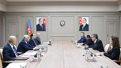 Azerbaycan Başbakanı Ali Asadov, Milli Eğitim Bakanı Tekin ile görüştü