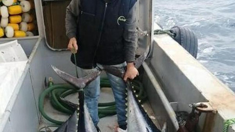 Dikili'de balıkçı teknesi battı: 3 ölü, 2 kayıp/ Ek Fotoğraflar
