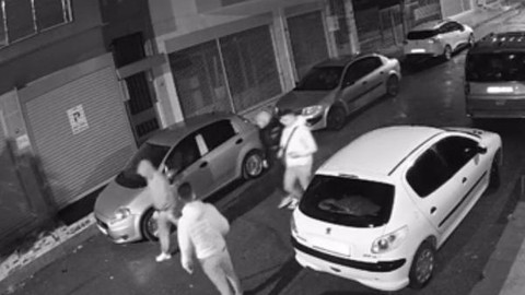 Motosiklet hırsızları, güvenlik kamerası görüntülerinden yakalandı