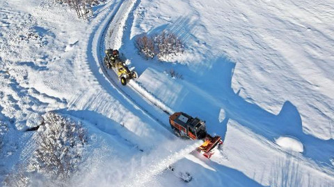 Tunceli ve Bingöl'de 467 köy yolu kardan kapandı