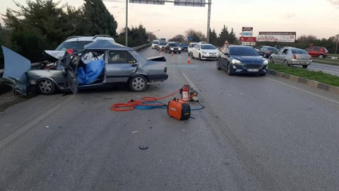 Manisa'da feci kaza: 2 ölü, 1 yaralı