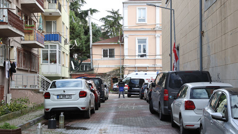 Kiliseye gelen İstanbul Valisi Gül’den ilk açıklama