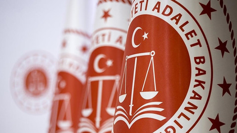 Adalet Bakanlığı’ndan “Osmanlıca” hamlesi! Bakanlık o vakıfla işbirliği yapacak