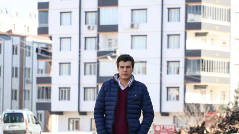 6 ŞUBAT DEPREMLERİNİN BİRİNCİ YILI - Enkazdan 89 saat sonra kurtarılan Yiğit, kendisine bot veren itfaiyeciyle buluşmak istiyor
