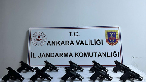 Adana'dan Ankara'ya kargo ile ruhsatsız silah getirten şüpheli yakalandı