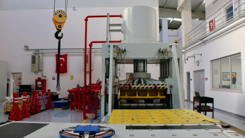 Eskişehir'deki sismik izolatör laboratuvarı uluslararası test ve tasarım merkezine dönüştü