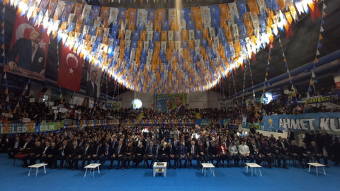 Kütahya'da AK Parti'nin ilçe ve belde belediye başkan adayları tanıtıldı