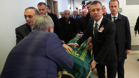 Özgür Özel, 24. Dönem Milletvekili Dinçer'in kayınpederinin cenaze törenine katıldı