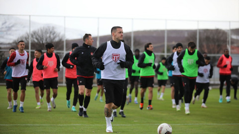 Sivasspor'da kupa mesaisi devam ediyor