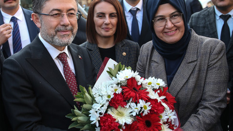 Tarım ve Orman Bakanı İbrahim Yumaklı, AK Parti Mersin İl Başkanlığı'nda konuştu: