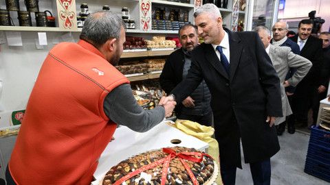 Ticaret Bakanı Ömer Bolat, Malatya'da depremzede esnaf ve vatandaşları ziyaret etti:
