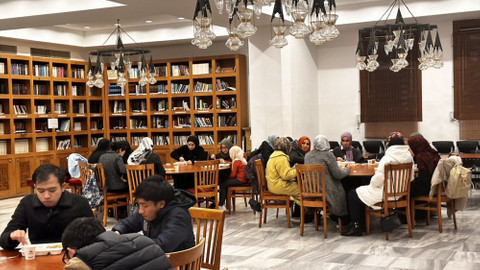 Tokyo Camisi'nde Miraç Kandili idrak edildi