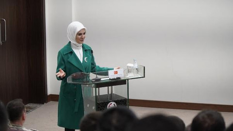 Bakan Göktaş, Aile ve Gençlik Fonu'na başvuru şartlarını açıkladı
