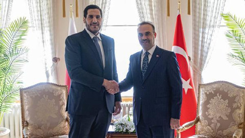 Bakan Kacır, Katarlı mevkidaşı ile bir araya geldi
