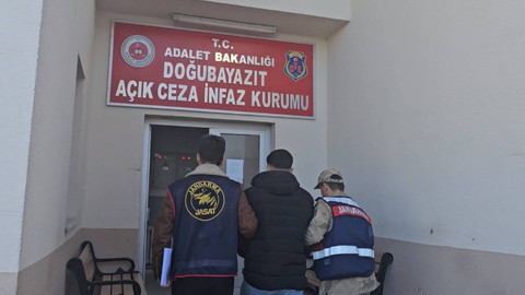 Jandarma ekipleri firarilere göz açtırmıyor