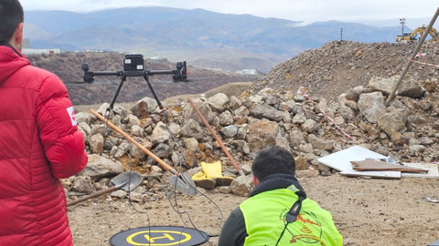 Erzincan’da toprağın 30 metre altını gören dronlar kullanılıyor