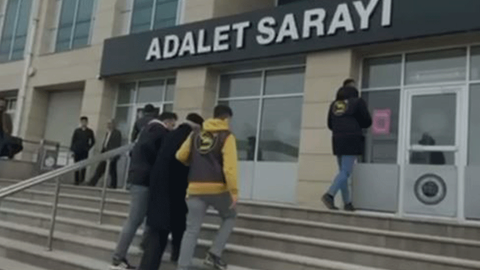 Jandarma suçluların ensesinde! Van'da birçok şüpheli kıskıvrak yakalandı