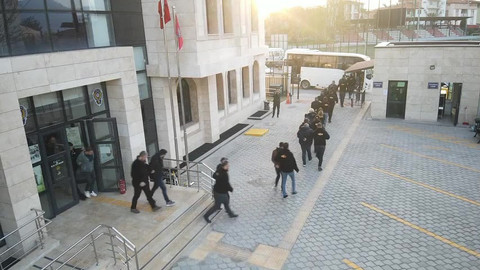 16 ilde şafak operasyonu! Dolandırıcılara büyük darbe