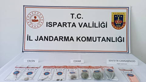 Jandarma uyuşturucu imal ve ticaretine geçit vermedi!