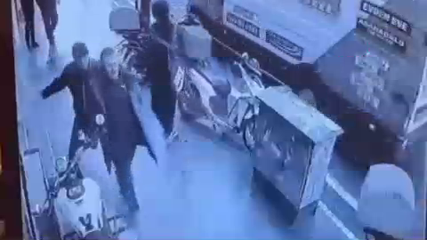 Vahşet! Husumetlisini taşla vura vura öldürüyordu