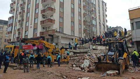 51 kişi ölmüştü! Furkan Apartmanı’nın kolonu kesilmiş