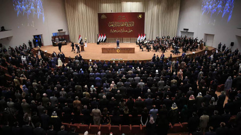 Irak Meclisi, eşcinsel ilişkiyi suç sayan tasarıyı onayladı