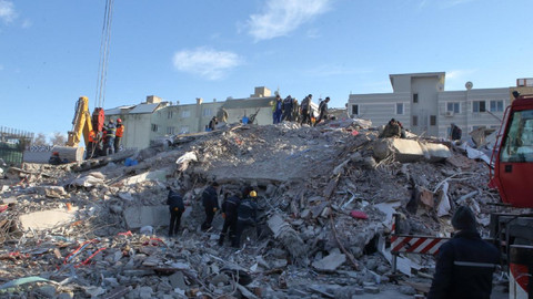 İsias Otel Davası’nda KKTC Başbakanı Üstel ile sanık avukatları tartıştı