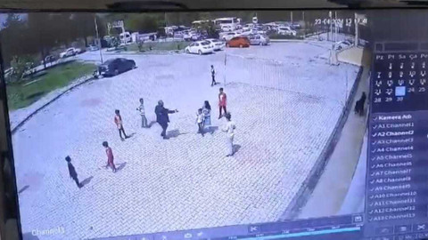 23 Nisan kutlamalarında tekme atılan çocukla ilgili Bakanlık harekete geçti