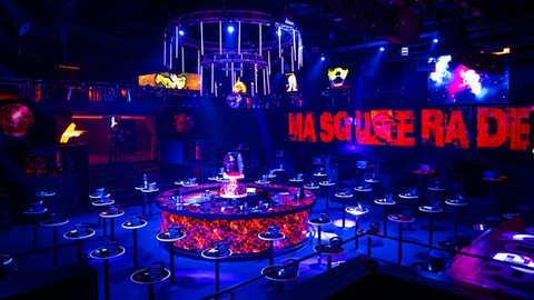 Yanan gece kulübü Masquerade nerede? Masquerade sahibi kim? Tarkan Ahmet kimdir?
