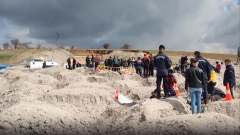 Niğde'de patates deposunda göçük! Ölü ve yaralılar var