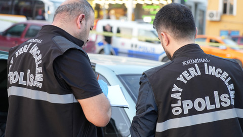 Sevgilisinin tarafından boğazından bıçaklanan kadın hayatını kaybetti