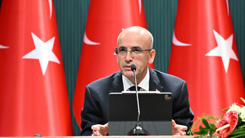 Bakan Şimşek: Çok kazanandan çok, az kazanandan az vergi alınacak