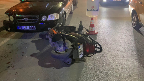 Dikkatsiz sürücülerin neden olduğu kazalar kameralara böyle yansıdı