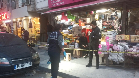 Esenyurt'ta iş yerine yapılan silahlı saldırı kamerada! Bir kadın hayatını kaybetti