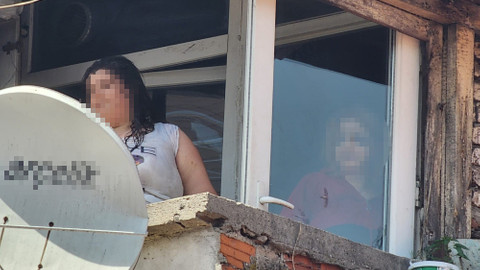 Zonguldak'ta 13 yaşındaki kız annesini dövüp rehin aldı!