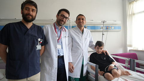 Yıllardır astım sanılan çocuğun akciğerlerinden çıkanlar şaşırttı!