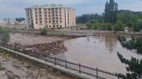 Türkiye yağmura teslim oldu!
