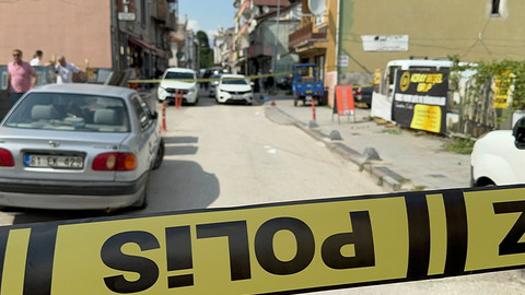 Yolda yürürken sırtından vuruldu!