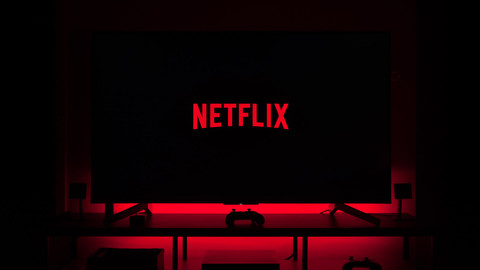 Netflix'e zam mı geldi, ne kadar oldu? Netflix öğrenci planı var mı ne kadar, kaç TL? Yeni zamlı Netflix fiyatları