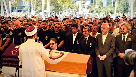Oyuncu Aydemir Akbaş, son yolculuğuna uğurlandı