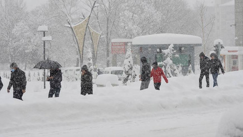 Meteoroloji uyardı! Hava sıcaklıkları hızlı şekilde düşecek: Kar geliyor