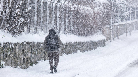 Meteoroloji'den 16 ile sarı kodlu uyarı! Kuvvetli sağanak ve kar yağışı geliyor! Bu illerde yaşayanlar dikkat