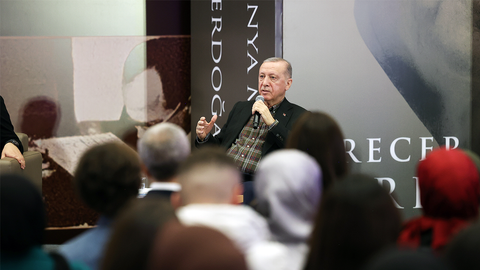 Cumhurbaşkanı Erdoğan öğrencilere müjdeyi verdi: Burs ücreti 3 bin TL'ye çıkacak