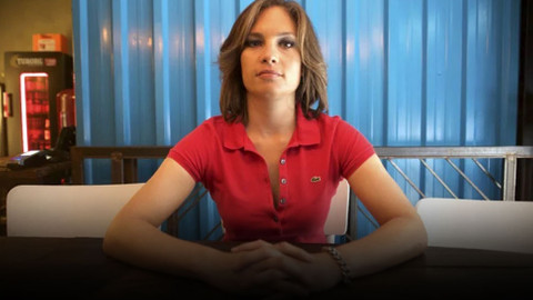 Gazeteci Nevşin Mengü’ye terör davası